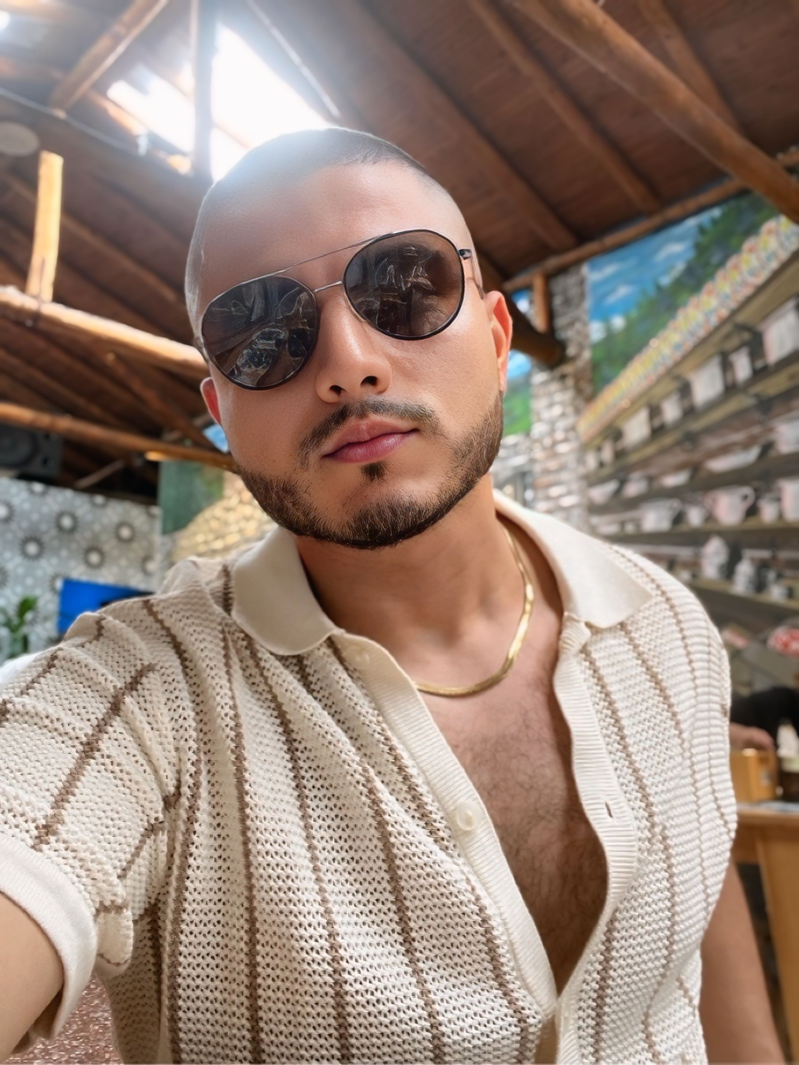 Imagen del creador Adrián Betancur